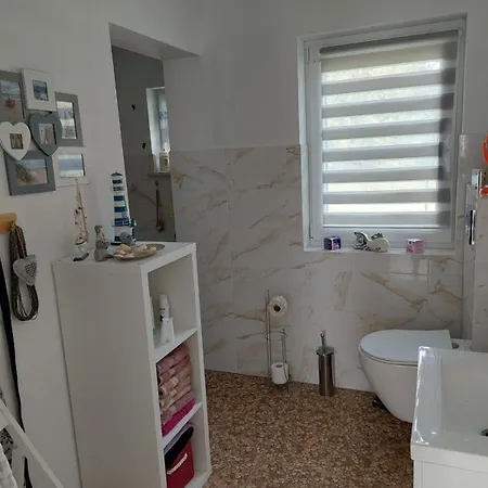 Holiday home Polnische Ostsee Mit Sauna Und Whirlpool